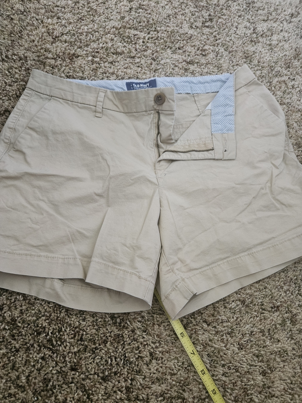 Old Navy Women's Beige Chino Bermuda Shorts